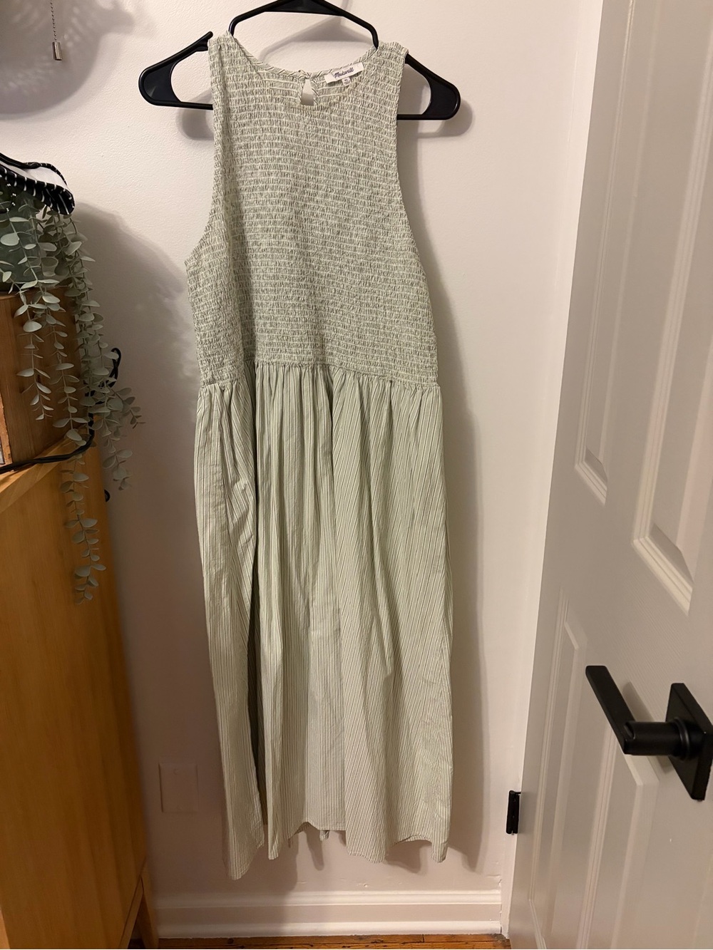 NWOT Madewell Light Sage Smocked Bodice Midi Dress